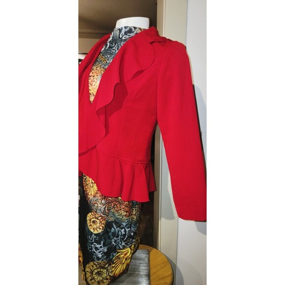 Sophisticated Fashion High Quality Joan Rivers Red Soft Knit Flutter Lapel Shrug - Picture 10 of 14